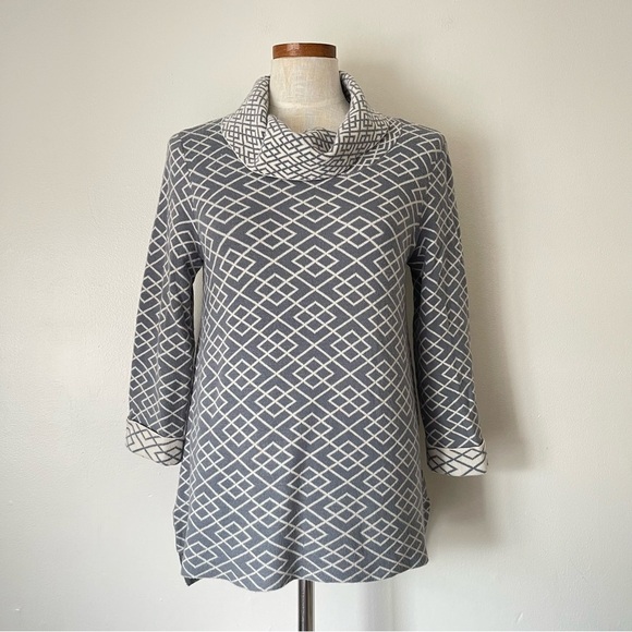 Anthropologie Moth Turtleneck sweater size Medium preowned - Picture 1 of 5